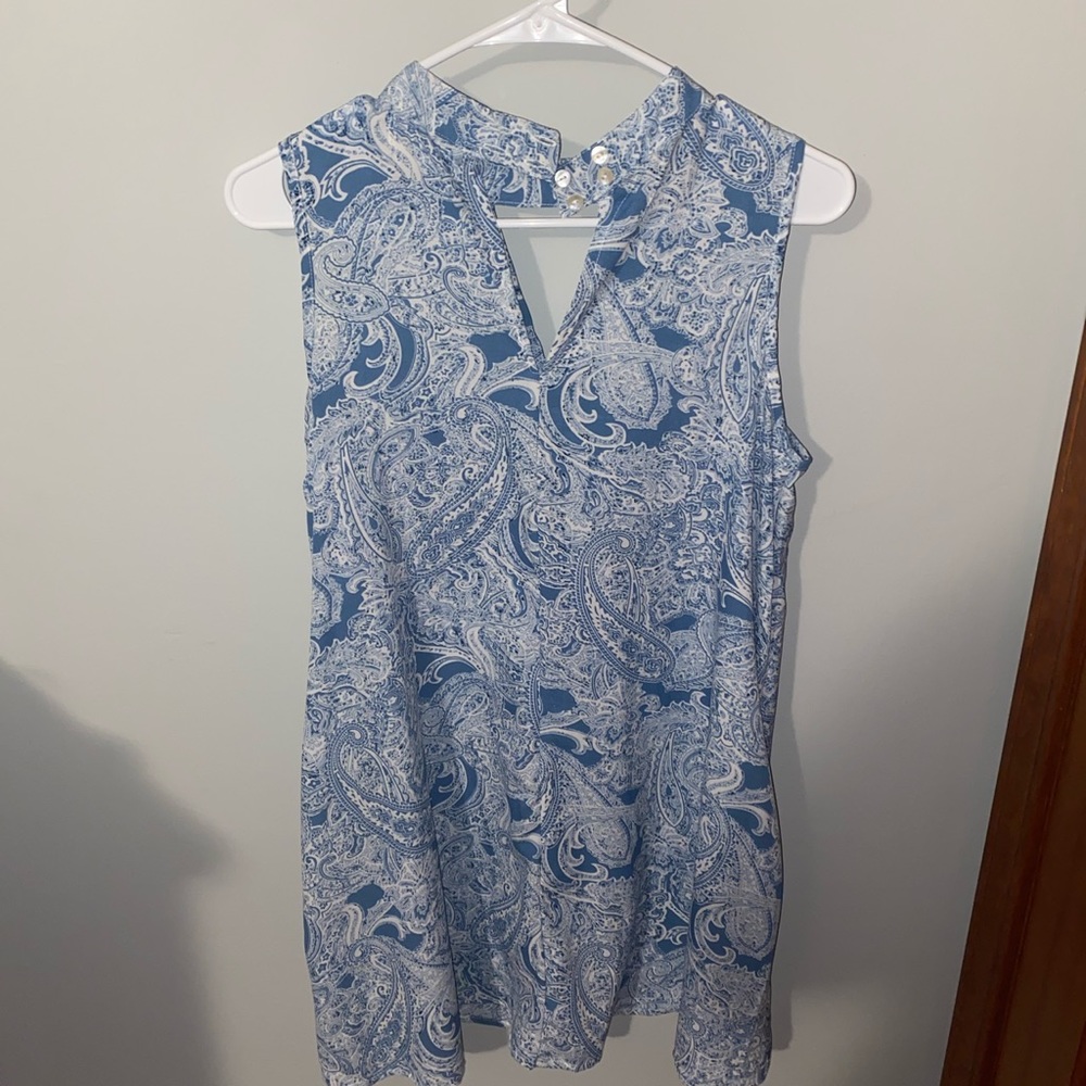 Dress - Picture 2 of 2